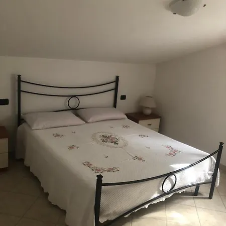 Le Due Gemme Marsaglia Bed & Breakfast *